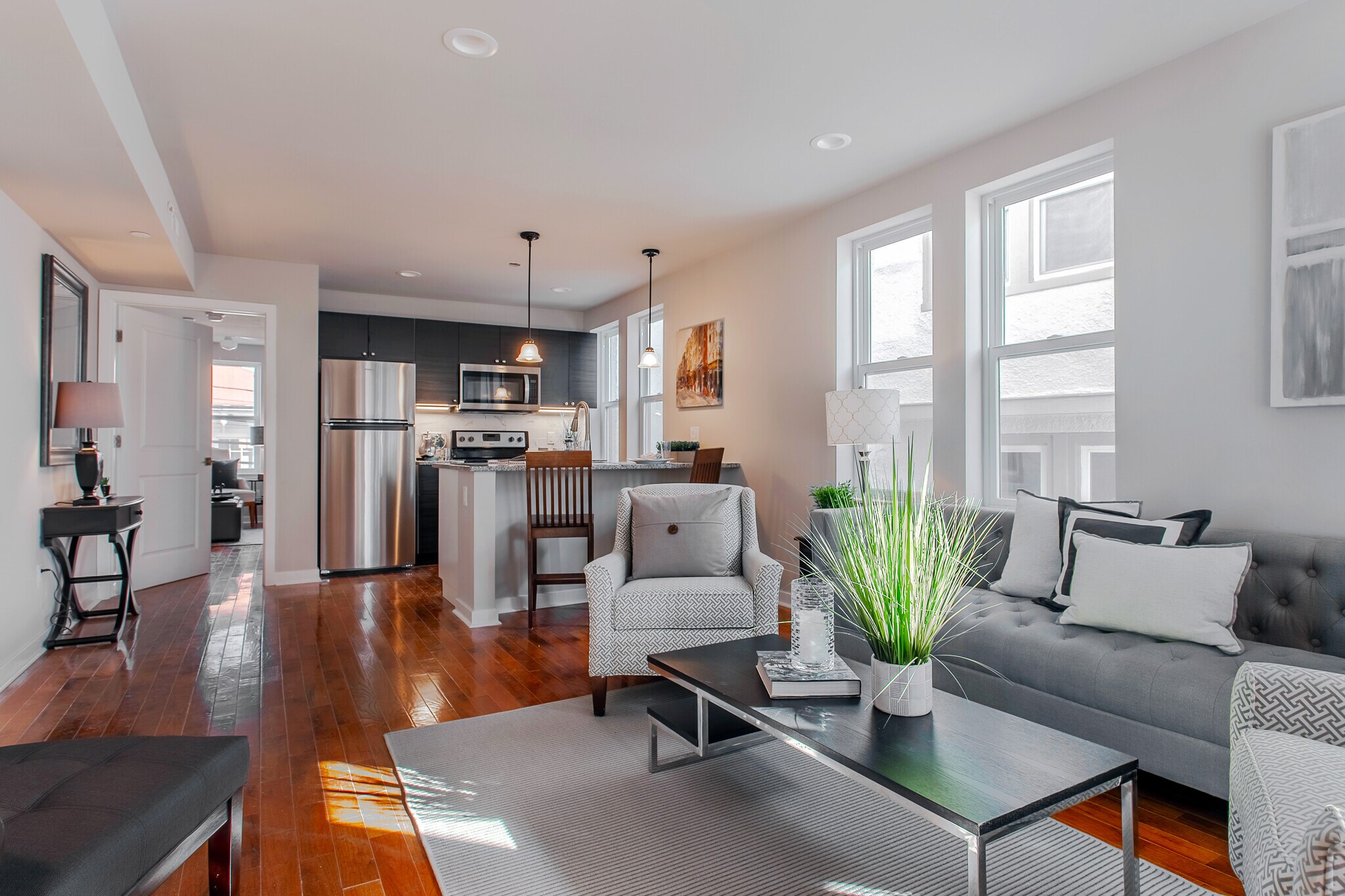 Building Photo - 820 Glenbrook Ave