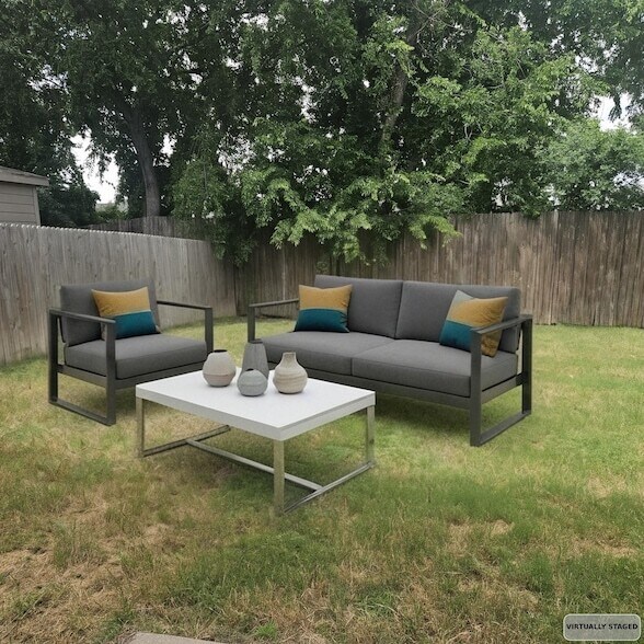 Building Photo - 10741 Traymore Dr
