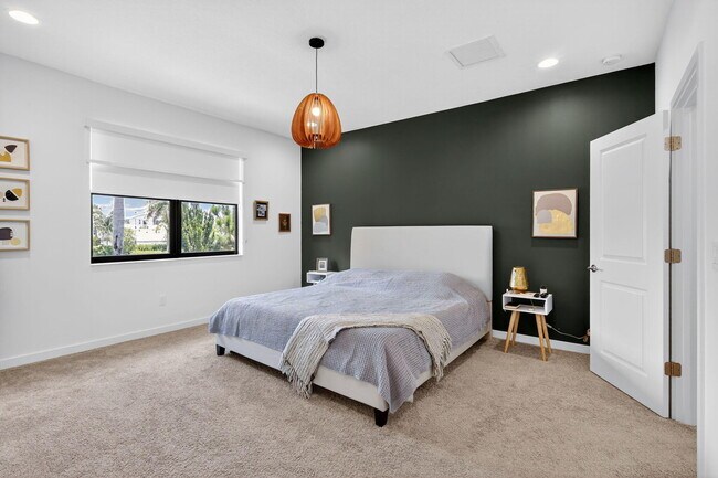 Building Photo - 4388 Serpens Ln