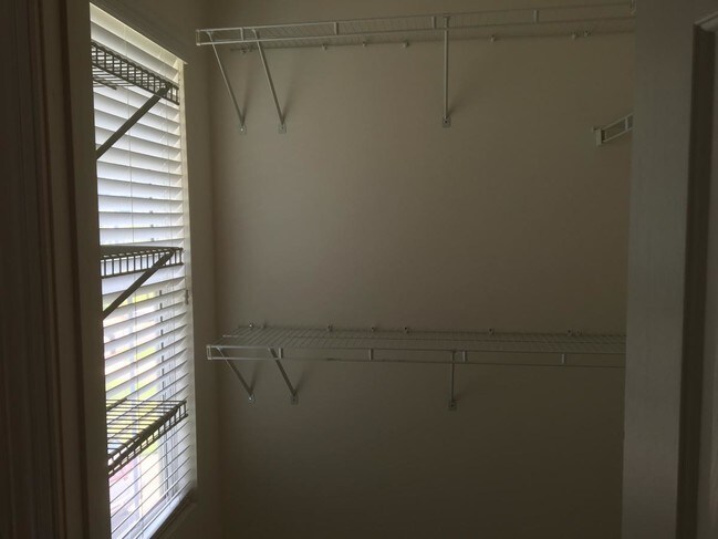 Master Bedroom Walk in Closet - 2915 Atwood Rd