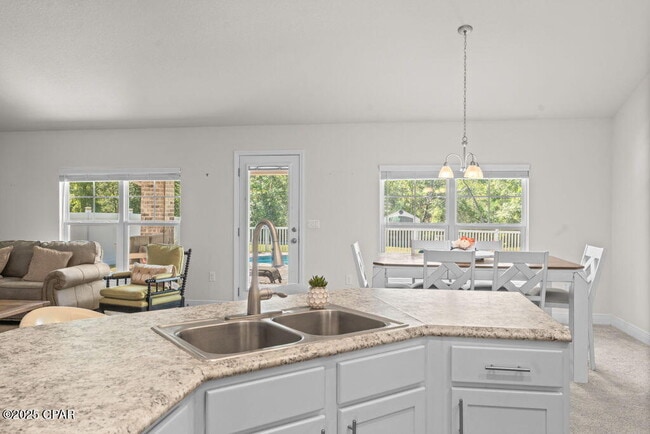 Building Photo - 104 Lake Merial Trail