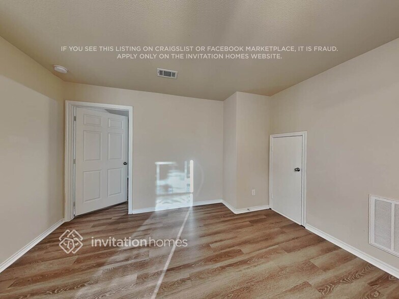 Building Photo - 1849 Wickham Dr