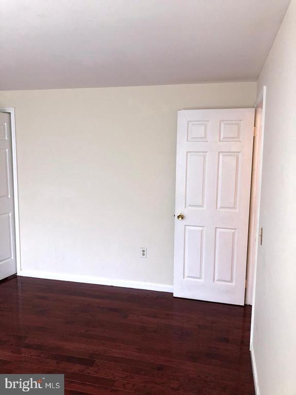 Building Photo - 11714 Basswood Dr