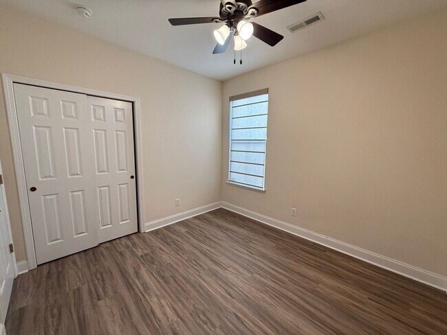 Building Photo - 3 Bedroom 2 Bath House in Brickhope Greens - Goose Creek