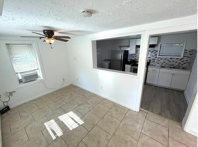 Building Photo - 18629 Amidon Ave