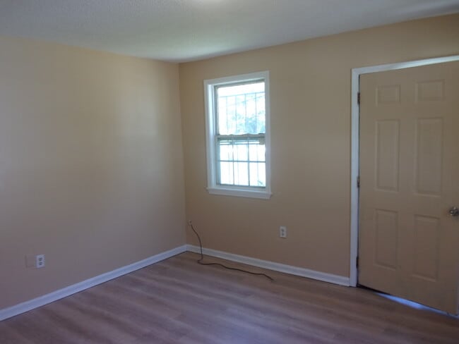 Building Photo - 1646 S Orleans St