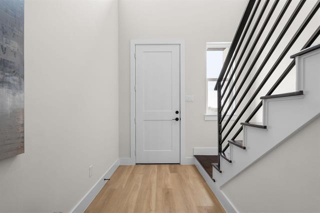 Building Photo - 2340 Alsiddiq Dr