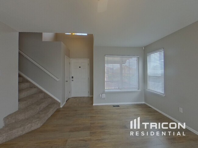 Building Photo - 7635 Canyon Oak Dr