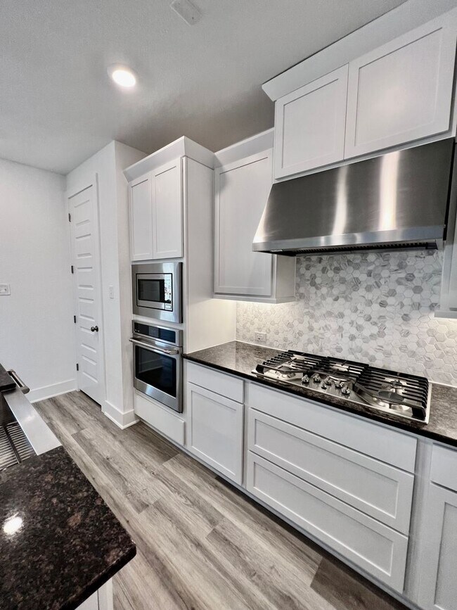 Building Photo - Elegant Parkside Retreat | Stunning 3BR Home with Office, Game Room & Covered Outdoor Living