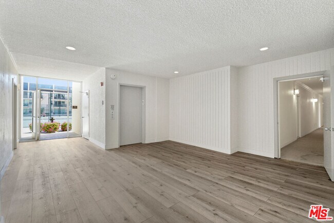 Building Photo - 23901 Civic Center Way