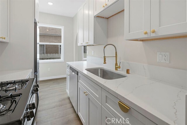 Building Photo - 1827 E 4th St