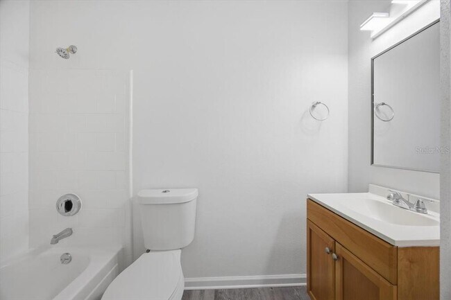 Building Photo - 3028 Parkway Blvd