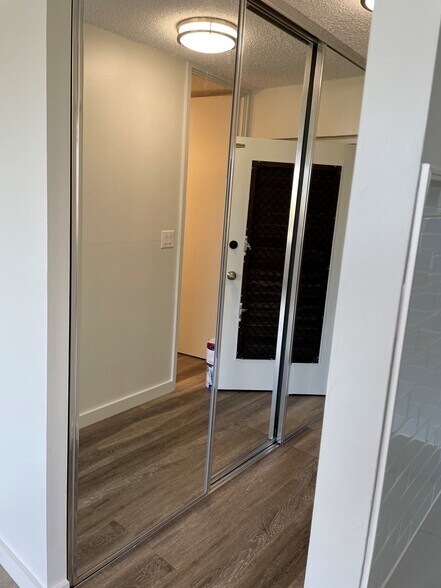 Building Photo - 1550 Wilder Ave