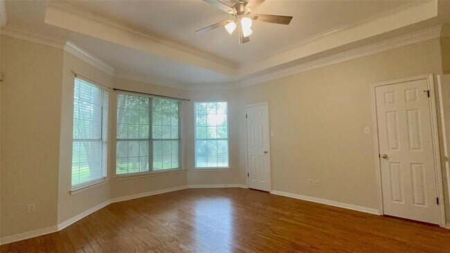 Building Photo - 10813 Redmond Rd