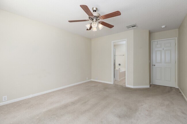 Building Photo - 7414 Rosebud Bend Dr