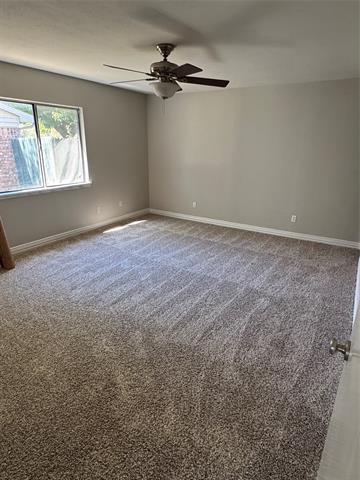 Building Photo - 418 Cambria Dr