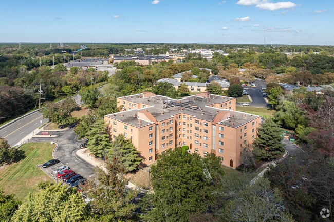 Aerial Photo - Highland Plaza