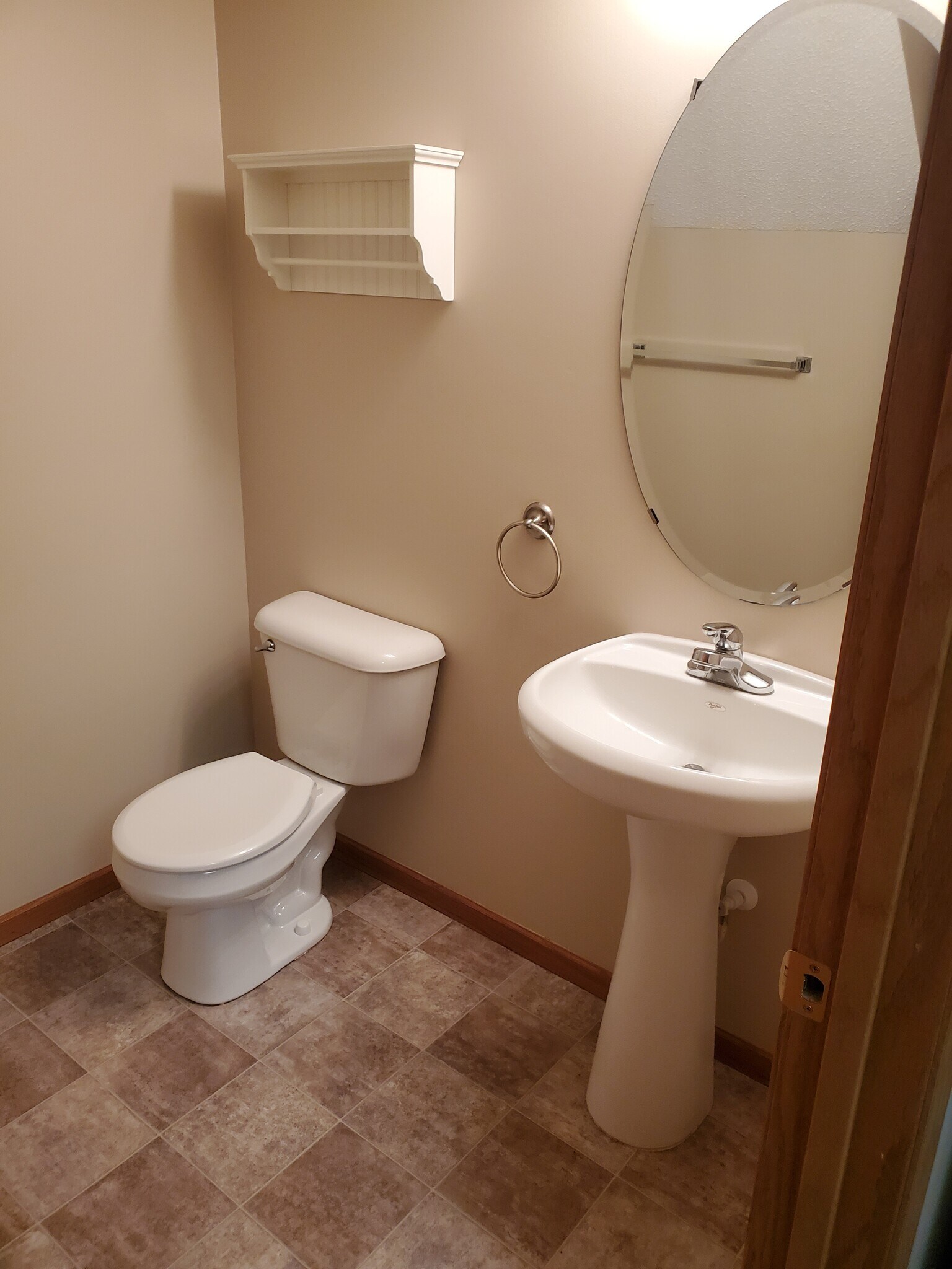 1st Floor Bathroom - 433 Frederick Cir