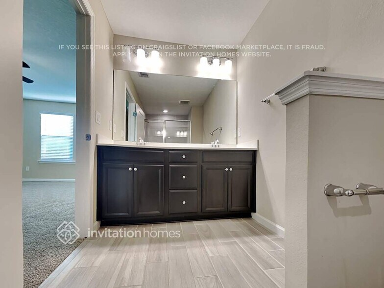 Building Photo - 580 Cherry Ridge Dr