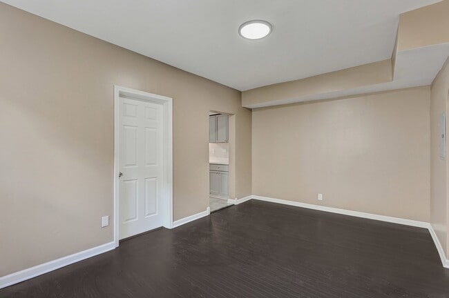 Building Photo - 6723 S Chappel Ave