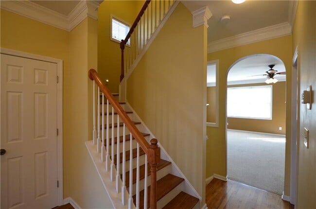 Building Photo - 1422 Ferocity Ridge Way NW