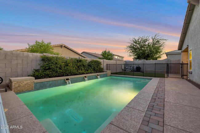 Building Photo - 18069 W Tasha Dr