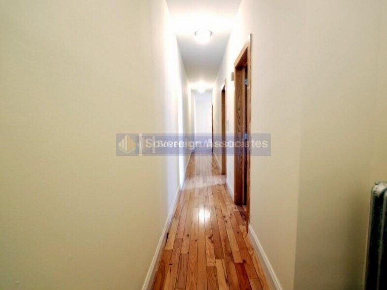 Building Photo - 255 Fort Washington Ave