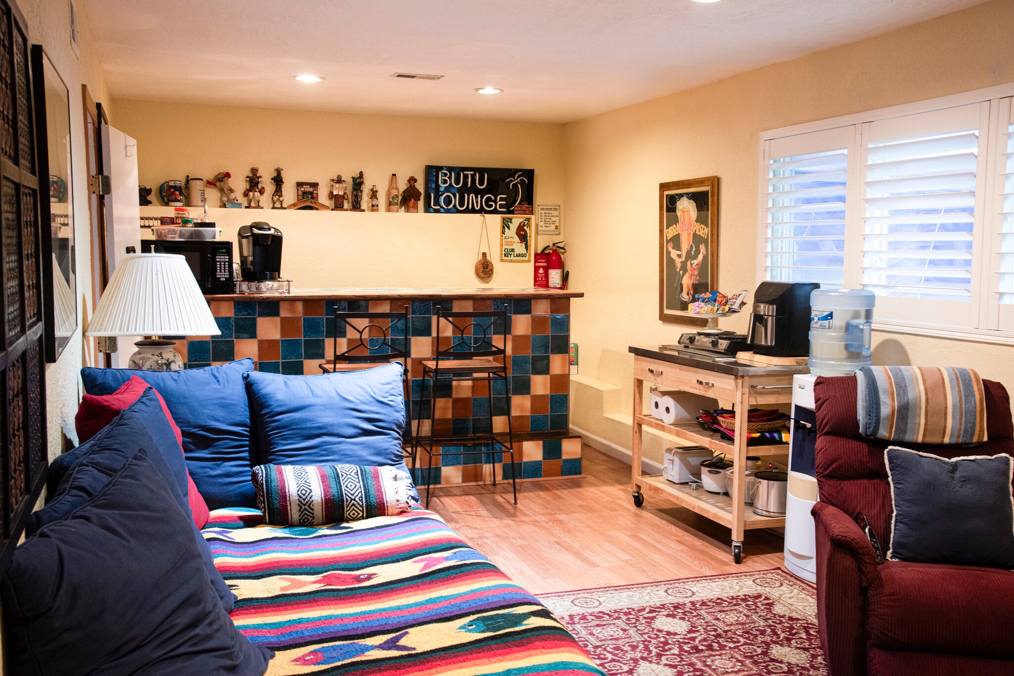 second room, bedroom or lounge - 4766 Geranium Pl