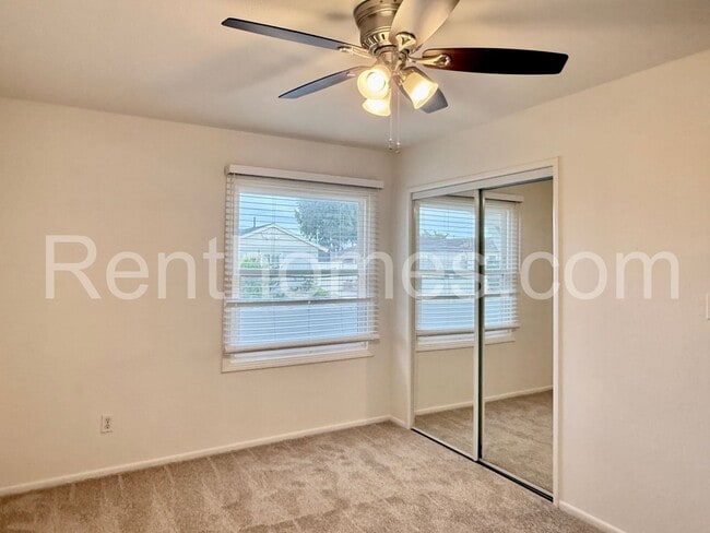 Building Photo - 5281 Constitution Rd