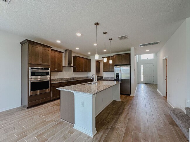 Building Photo - Brand New Zephyrhills Home!!!