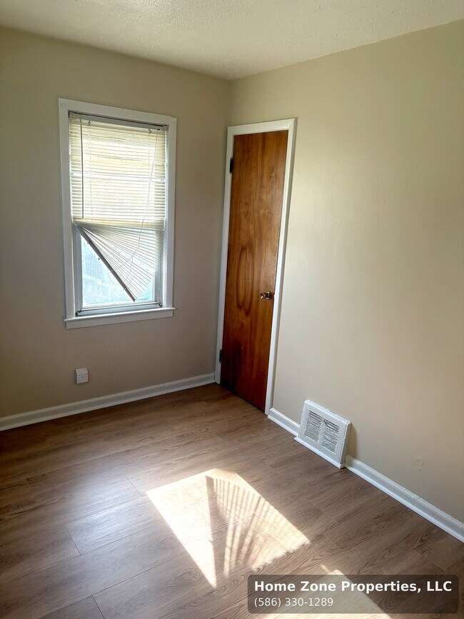 Building Photo - 486 Fildew Ave