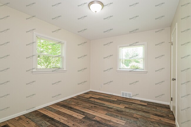Building Photo - 1501 Sunnymead Ct