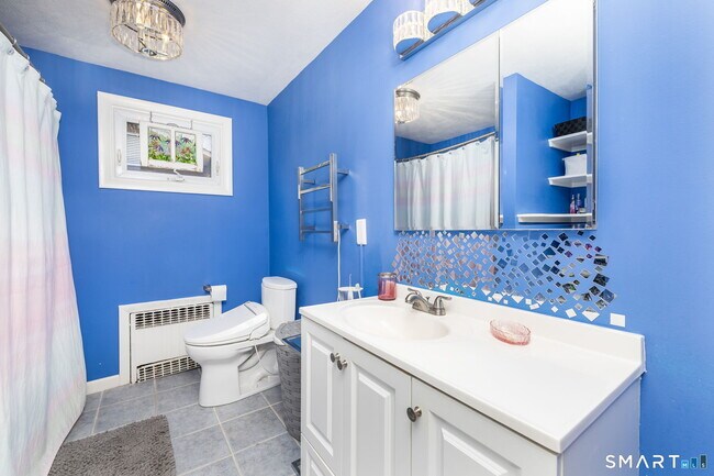 Building Photo - 14 Haynes Rd