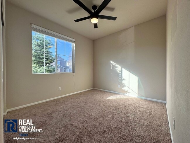 Building Photo - Spacious 4-Bedroom Home with Fenced Yard & 2-Car Garage Near JBLM!