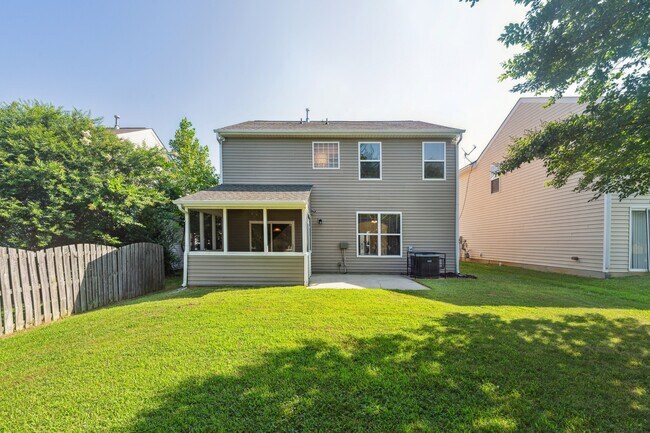 Building Photo - 9520 Mintworth Ave