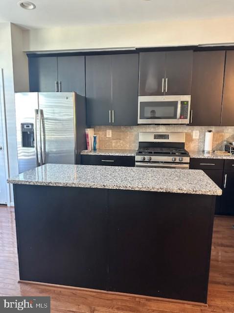 Building Photo - 5504 Glover Park Dr