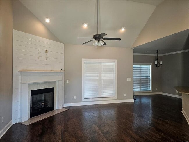 Building Photo - 1017 Ridge Point Dr