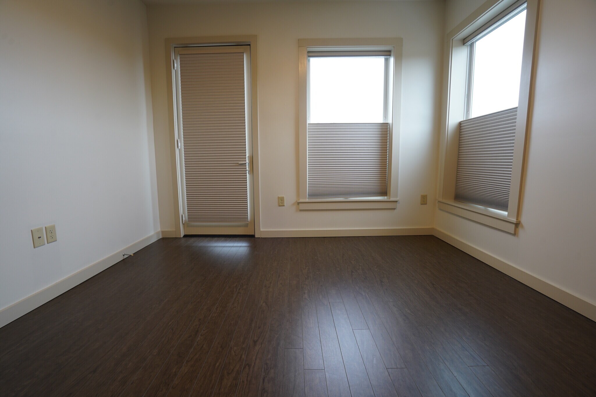 Building Photo - 400 Langley Rd