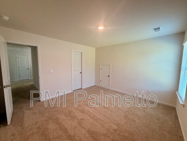 Building Photo - 417 Spearman Ct