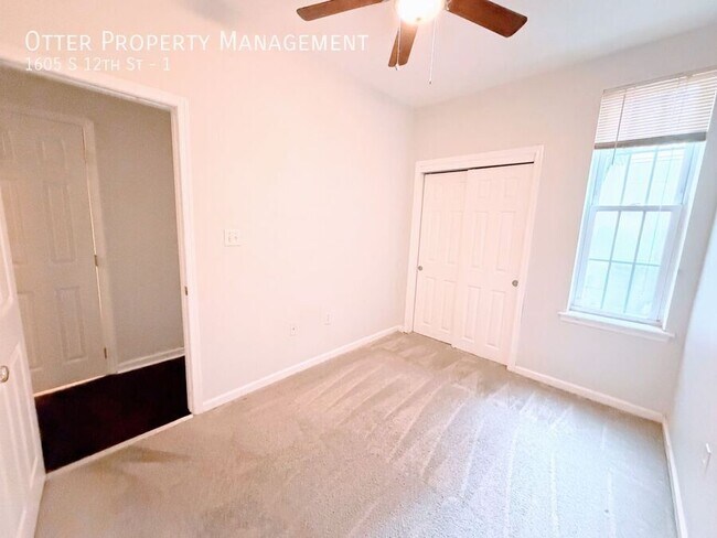Building Photo - 1605 S 12th St