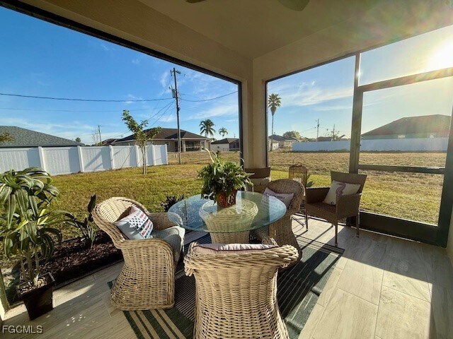 Building Photo - 642 Tropicana Pkwy E