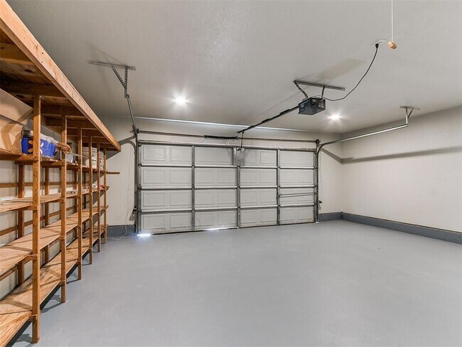 Building Photo - 1305 Melisa Dr
