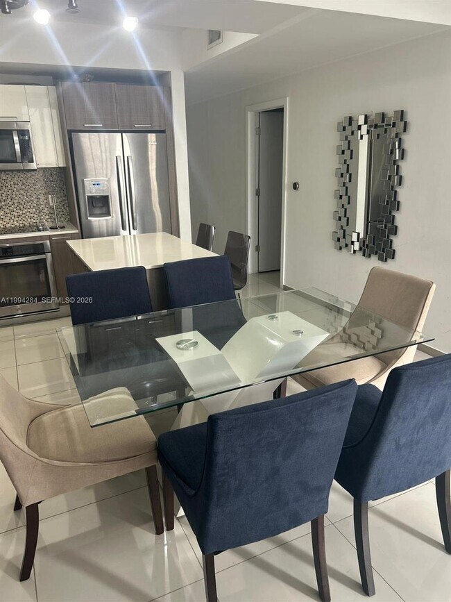 Building Photo - 5300 NW 85th Ave