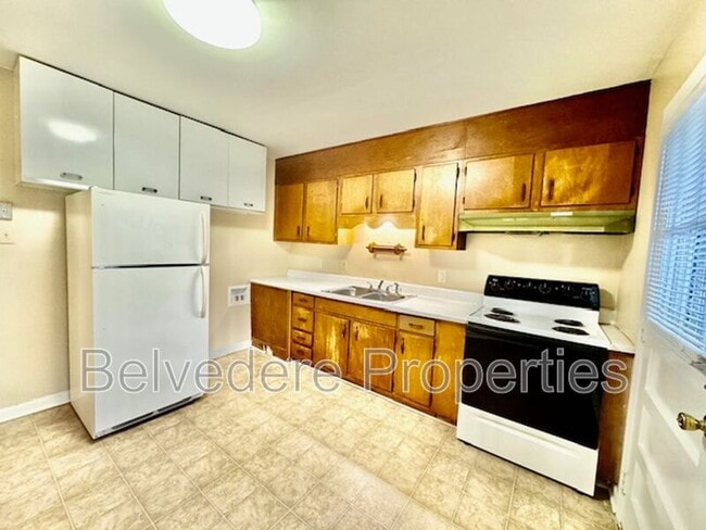 Building Photo - 2503 Vanstory St