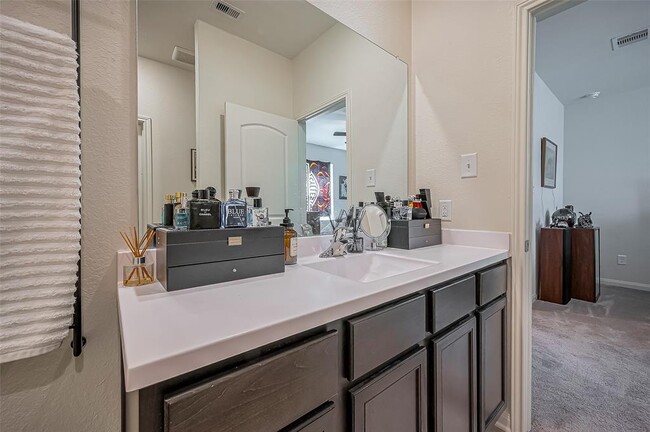 Building Photo - 22415 Kennons Way