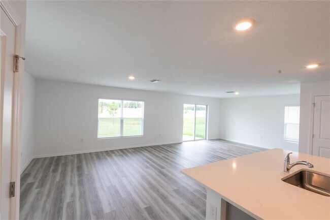 Building Photo - 4409 Sand Dollar Wy