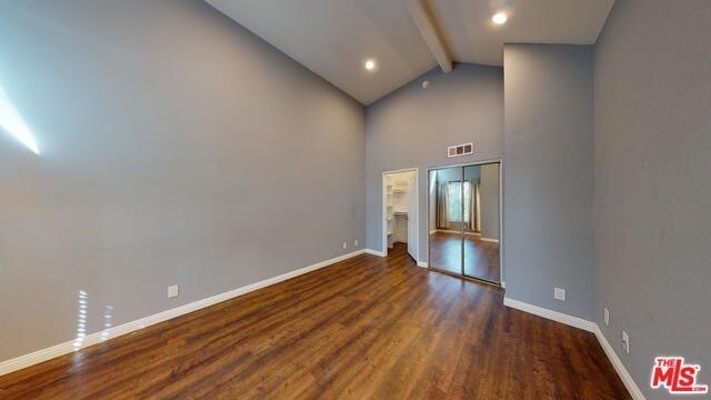 Building Photo - 5455 Sylmar Ave