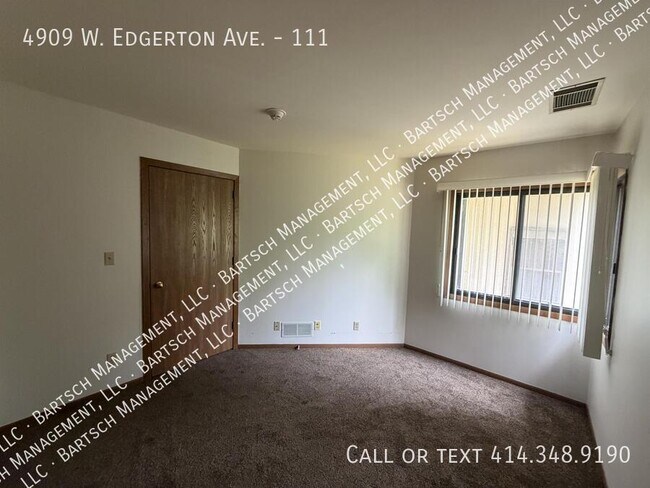 Building Photo - 4909 W Edgerton Ave