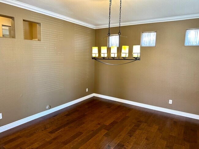 Building Photo - Stunning Rancho Del Ray double story overlooking community park.