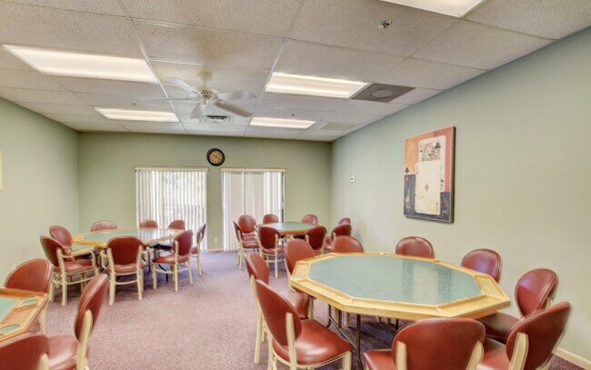 Building Photo - 10756 Bahama Palm Way